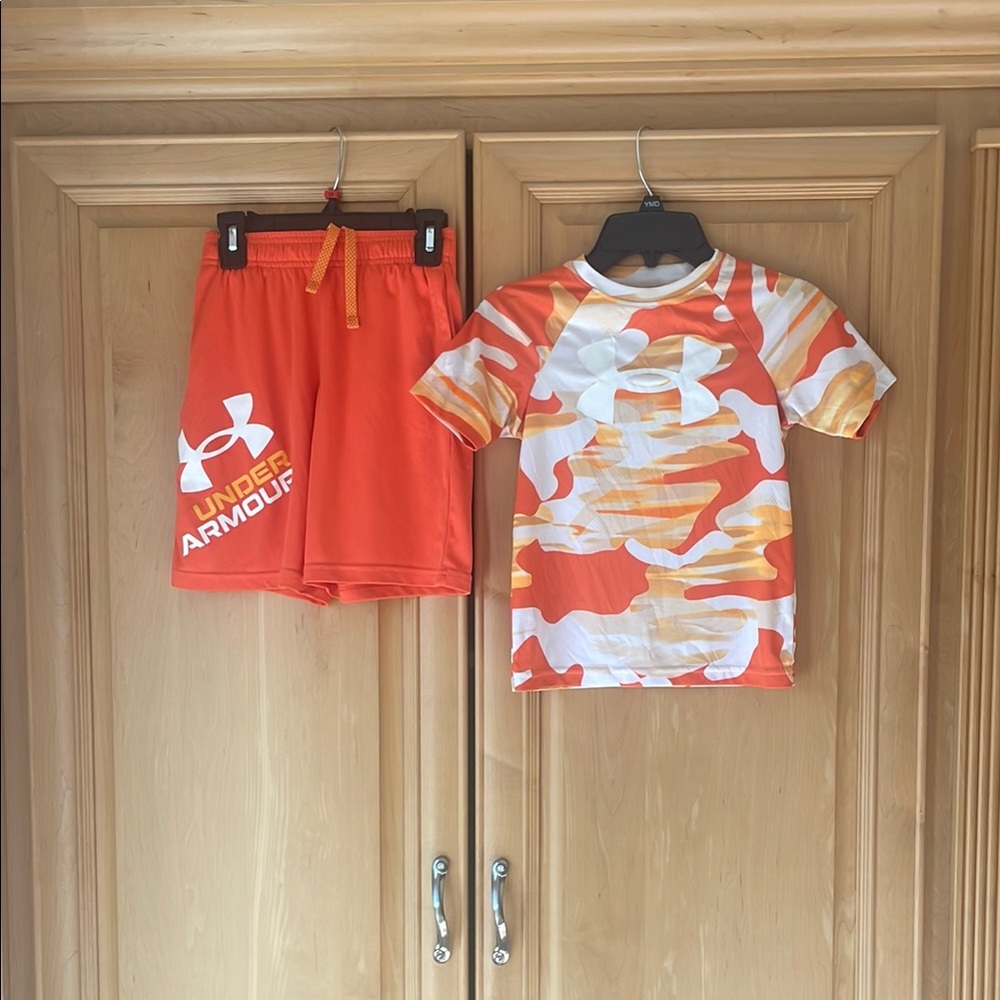 Under Armour Kids Orange Camo Set